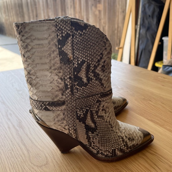 Isabel Marant snakeskin booties - Picture 11 of 15